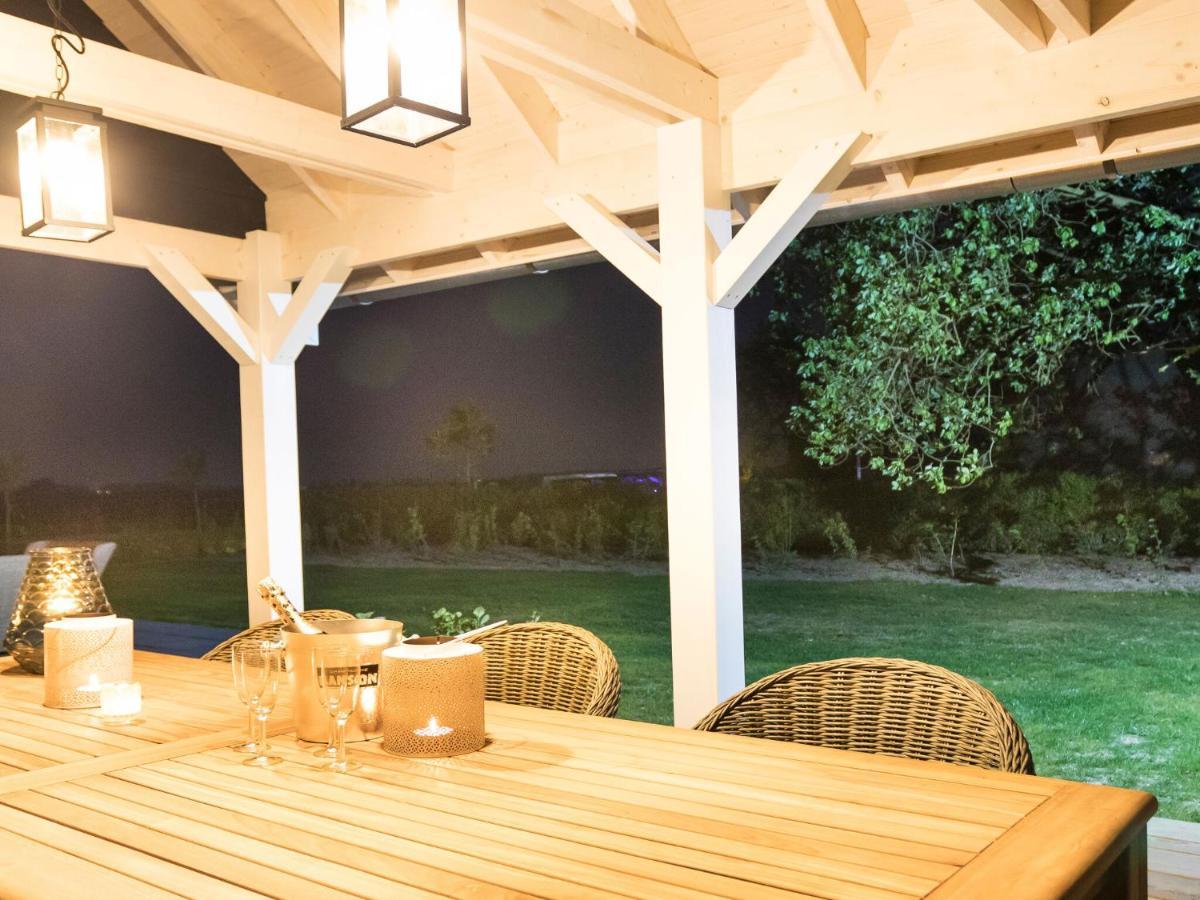Rustic Holiday Home In Wissenkerke With Garden Luaran gambar